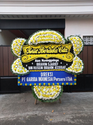 Papan Bunga Duka di Kempas