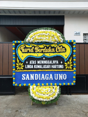 Papan Bunga Duka di Kempas